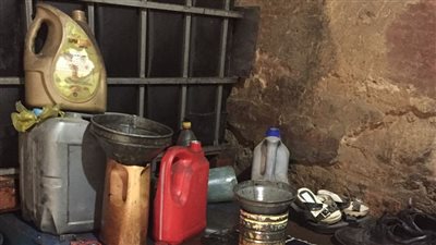 إحباط بيع 4 أطنان سولار في السوق السوداء بالخليفة (صور)