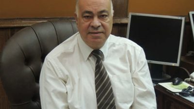 ضبط موظف تلقى رشاوى من المواطنين بزعم تعيينهم