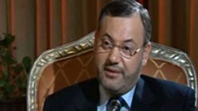 أحمد منصور يصف القضاة بـ