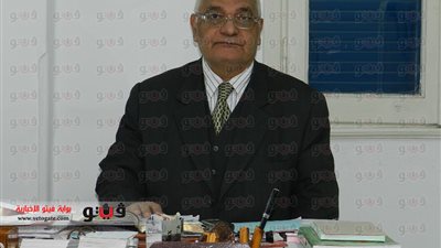 قارئة تسأل: ماهو حل بروز عظمة القدم؟