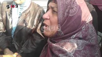 بالفيديو.. سيدة من سكان عقار «المطرية»: «هنروح فين بعد ما البيت وقع؟»