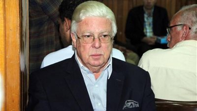 محام يكشف أنواع التوكيلات بعد أزمة مكتبة الفنان حسن كامي