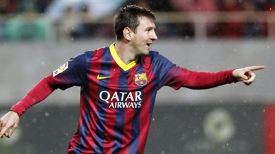 «تاتا»: فخور بتدريب «ميسي»