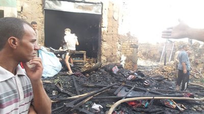 تفحم 14 سيارة في حريق بموقف سيارات في المطرية