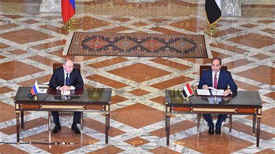 شراكة إستراتيجية بين القاهرة وموسكو.. السيسي وبوتين يطلقان إشارة البدء لمحطة الضبعة النووية.. يؤكدان على الحلول السياسية للشرق الأوسط.. يبحثان أزمة القدس وسبل مكافحة الإرهاب