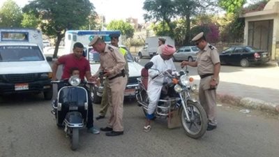 ضبط 33 دراجة نارية بدون لوحات في شوارع قنا