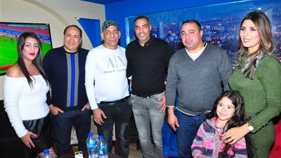 بيبو وعمارة وصالح جمعة في افتتاح كافية بمدينة نصر (صور)