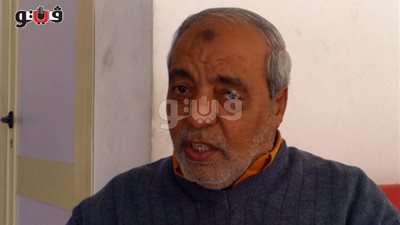 بالفيديو.. صاحب مغسلة: ممنوع تنظيف السيارة الحديثة بالمياه