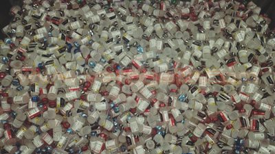 إحباط تهريب 1300 أنبول تنشيط عضلات جسم مع راكب روسي بمطار الغردقة