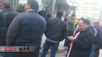 بالفيديو والصور.. وقفة احتجاجية لمستوردي أجزاء السيارات المستعملة أمام المالية