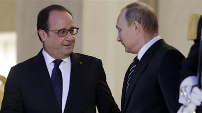 «بوتين»: سقوط الطائرة بسيناء وهجمات باريس يدفعانا لمحاربة الإرهاب