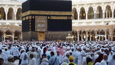 غرفة شركات السياحة تتعرض لعدة أزمات هددت موسم العمرة.. و«العليا للحج» تتغلب عليها