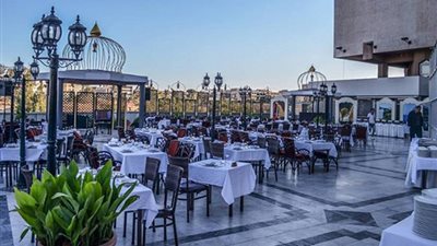 مطالب إعفاء المنشآت السياحية من الضرائب 6 أشهر في عيون الخبراء.. «عليان» يؤثر بالسلب على ميزانية الدولة.. «الدسوقي» يحسن أجور العاملين بقطاع السياحة.. والنجار: ضرورة ملحة