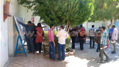 تكدس المتقدمين لوظيفة 