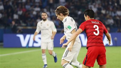 بيل يسجل هاتريك في كاشيما ويقود ريـال مدريد لنهائى مونديال الأندية أمام العين (فيديو)