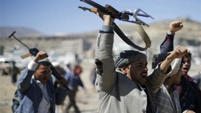 المقاومة اليمنية تسيطر على أكبر ثكنة عسكرية للمتمردين في «إب»