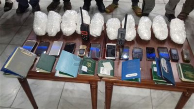 تجديد حبس 10 مهربين مخدرات دوليين بالغردقة