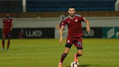 تمهيدا لرحيل أليو ديانج.. الأهلي يحصل على توقيع دونجا