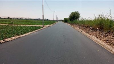 انتهاء إعادة رصف طريق التمساحية-الدير المحرق بأسيوط