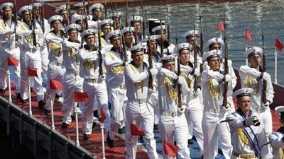 روسيا تساعد سفينة أوكرانية بالبحر الأسود رغم التوترات بين الطرفين