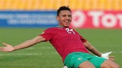 اقتراب رحيمي من الأهلي يطيح بـ جونيور أجايي خارج القلعة الحمراء