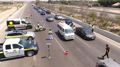 جهود الداخلية لوقف نزيف الدماء على الأسفلت.. تطبيق إلكتروني لتتبع السيارات المخالفة.. ويكشف تجاوز السرعة على الطرق