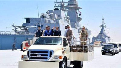 20 صورة ترصد افتتاح السيسي قاعدة 3 يوليو ومتابعة المناورة قادر 2021
