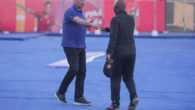 الخطيب يحضر مران الأهلي ويدعم اللاعبين قبل مواجهة سموحة