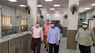 نائب محافظ الوادي الجديد تتفقد أعمال إنشاء المعهد الفني الصحي بالداخلة