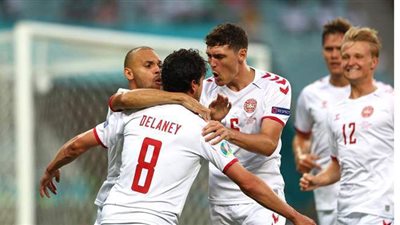 يورو 2020.. احتفالات جنونية لجماهير الدنمارك بالصعود لنصف النهائي | فيديو