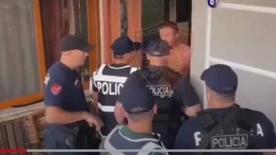اعتقال المدعي العام و3 ضباط في ألبانيا بين 38 متورطا في تجارة المخدرات والفساد | فيديو