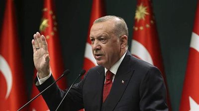 أردوغان يرفع الكارت الأحمر للإخوان.. الجماعة تحزم حقائبها وترحل من تركيا