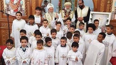 أسقف سيدني يرسم 30 شماسا للخدمة في كنيسة القديسة دميانة