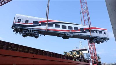 السكك الحديدية تنسق مع ميناء الإسكندرية لاستلام دفعة عربات جديدة