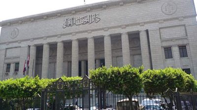 القضاء الأعلى يعقد أولى جلساته برئاسة المستشار عبد الله عمر شوضة