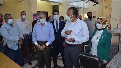 محافظ المنيا يتفقد المركز التكنولوجي بأبوقرقاص