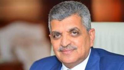 رئيس قناة السويس يعلن انتهاء أزمة السفينة الجانحة: حافظنا على حقوقنا كاملة