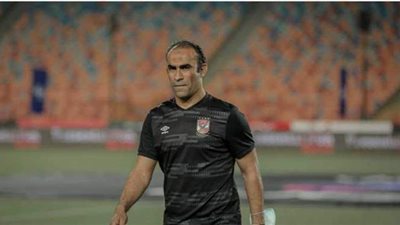 جاب من الآخر وبكل صراحة.. سيد عبد الحفيظ يعلن رأيه في تأجيل مباراة الزمالك والمحلة