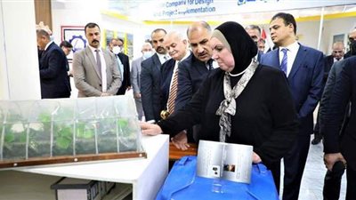 وزيرة التجارة تبحث مع أعضاء اتحاد الصناعات العراقي سبل تعزيز الشراكة