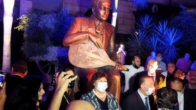 وزيرة الثقافة ومحافظ الإسكندرية يفتتحان حفل مئوية مسرح سيد درويش