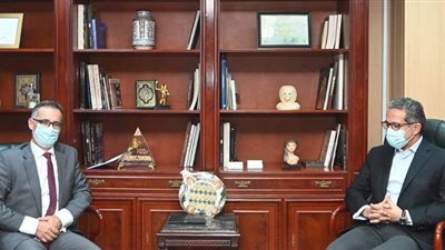 سفير سويسرا لوزير السياحة والآثار: استثناء مصر من فترات الحجر الصحي