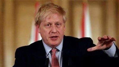 رئيس وزراء بريطانيا يلغي إلزامية الكمامة رسميا