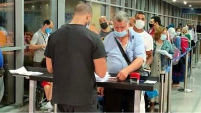 مطار برج العرب يستقبل أولى رحلات أيجين القادمة من اليونان| صور