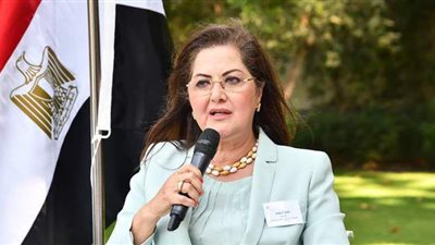 وزيرة التخطيط تشارك فى مائدة بعنوان 