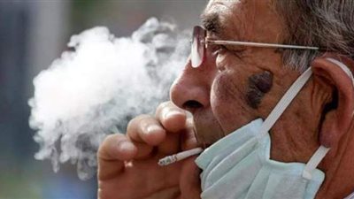 تحذير شديد اللهجة.. التدخين بعد تطعيم كورونا يؤدي لنتائج كارثية