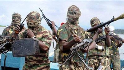 بعد اختطاف عشرات الطلاب.. ولاية نيجيرية تغلق 13 مدرسة خوفا من هجمات المسلحين