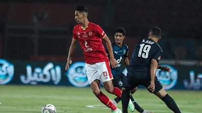 بدر بانون يعود لقيادة دفاع الأهلي أمام المقاولون