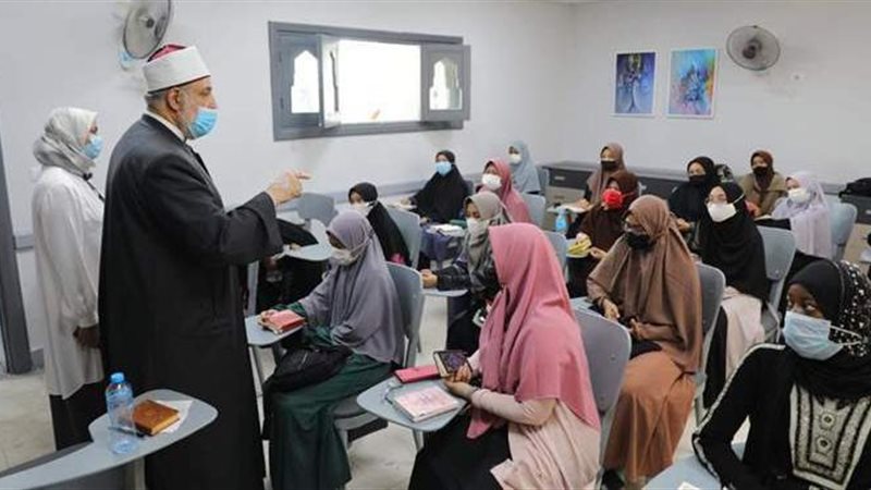 مدرسة الإمام الطيب