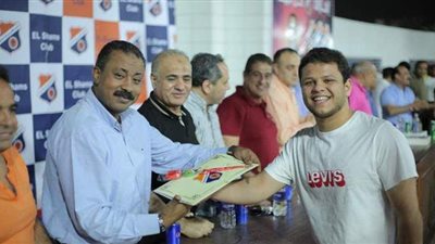 الشمس يكرم أبطال كرة الماء ثالث الدرع العام بحضور حطب وإدريس | صور