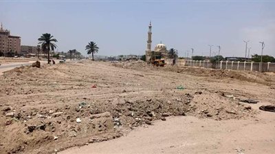 محافظ بورسعيد: قرب الانتهاء من أعمال تطوير شارع محمد سرحان بالزهور | صور